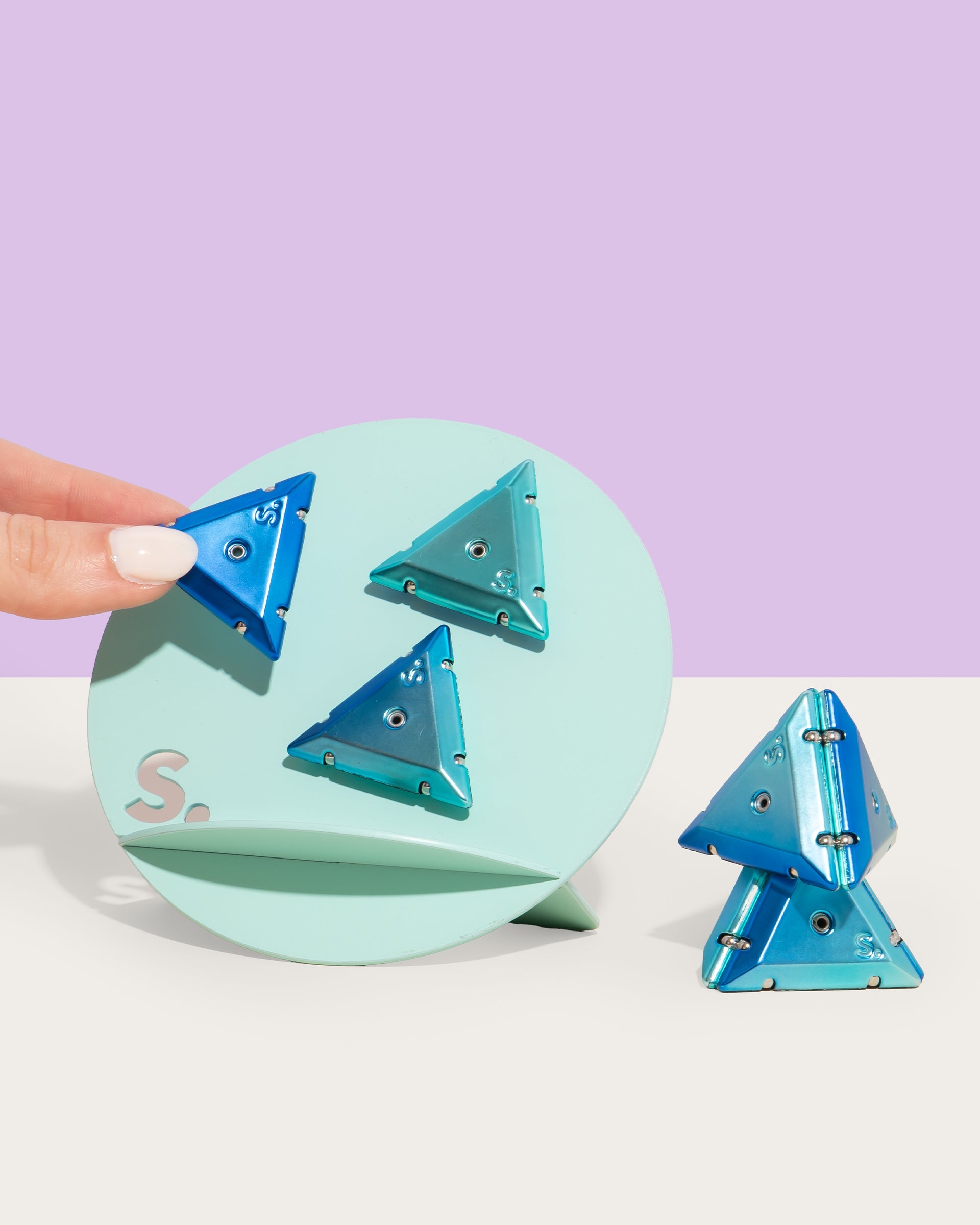 The Show-Off Stand - Image 6